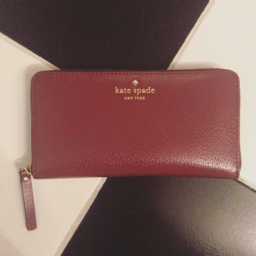 NWOT Kate Spade Burgundy Wallet